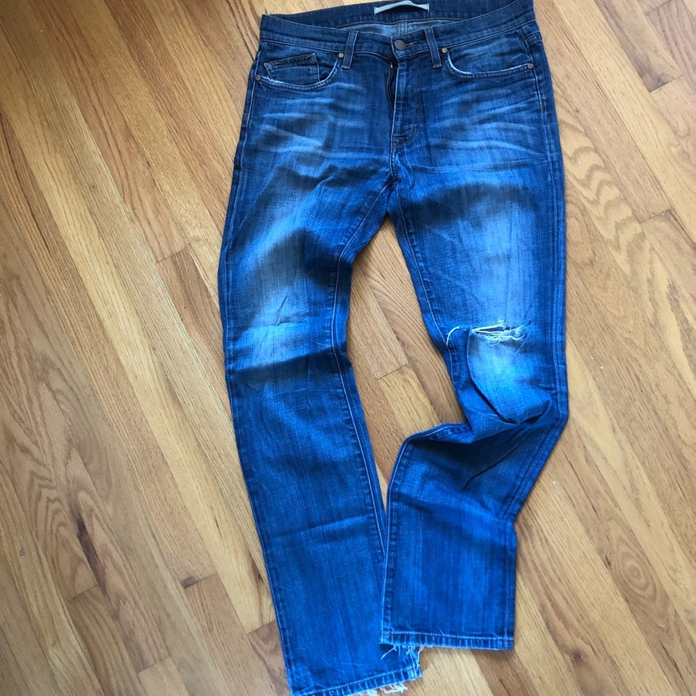 Joe’s Jeans Brixton • 31x34 • Cool!!